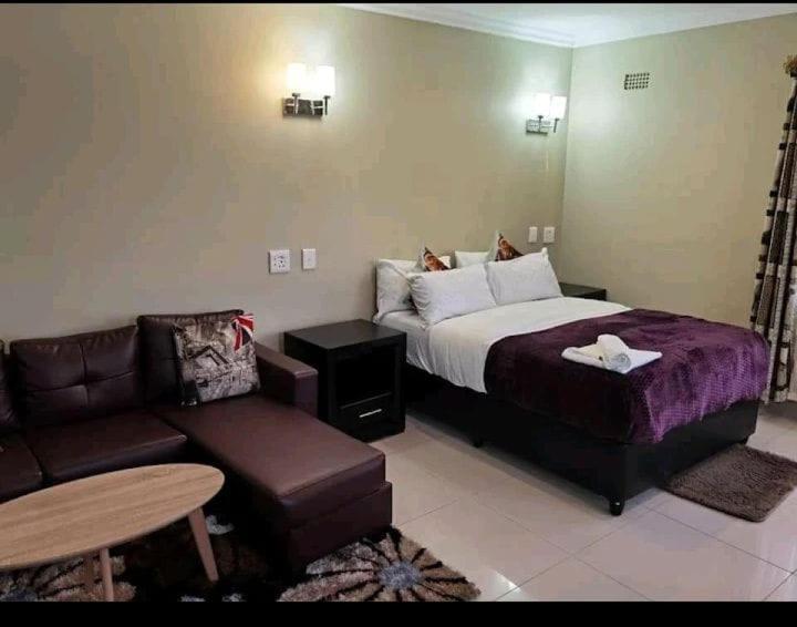 Victoria Guest Lodge เบลวิลล์ ภายนอก รูปภาพ